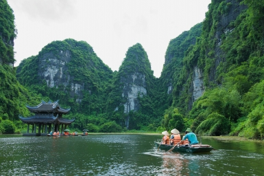North & South of Vietnam Discovery in 13 days
