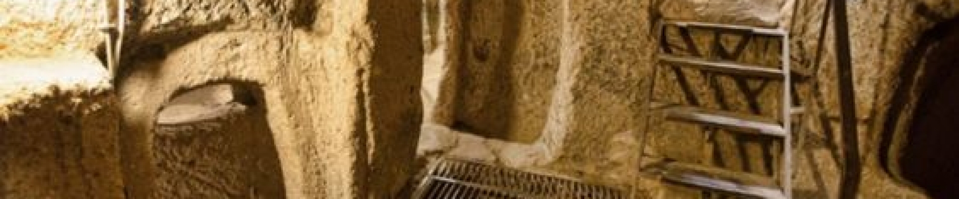 Cu Chi Tunnels