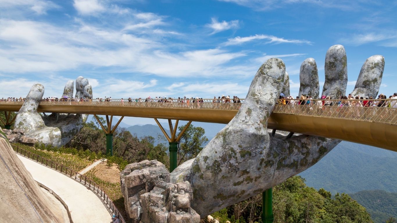 A must-visit destination – the Golden Bridge (Hand Bridge)