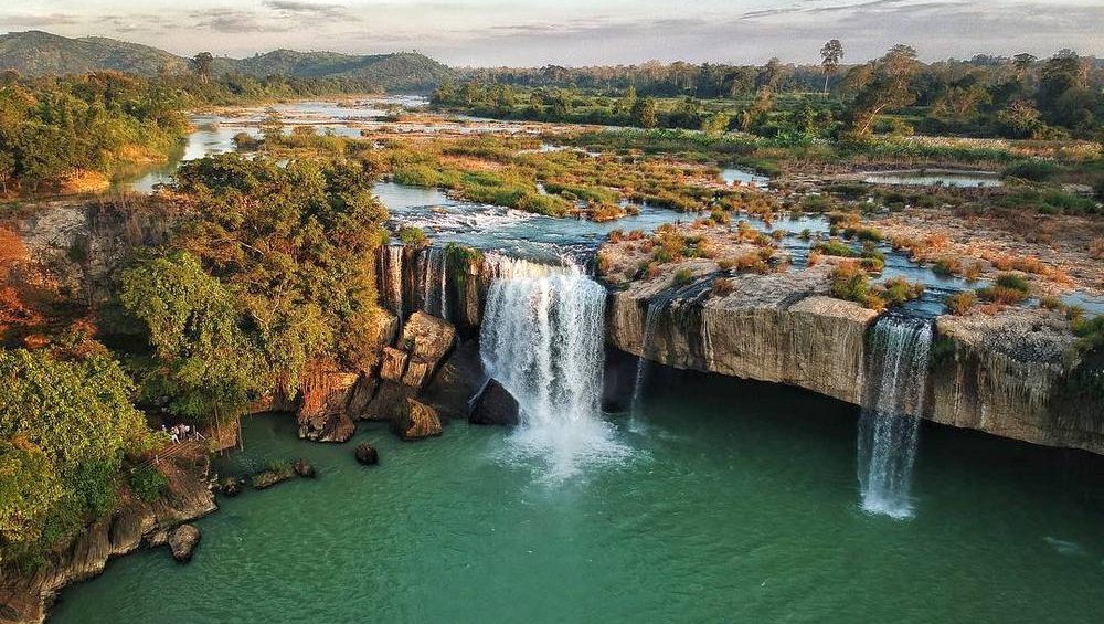 Majestic Dray Nur Waterfall thundering through the Central Highlands