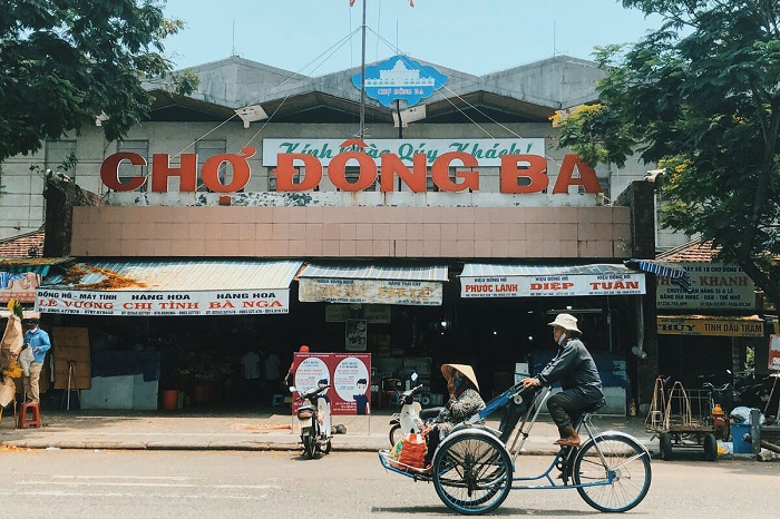 Local life in front of Dong Ba Market in Hue