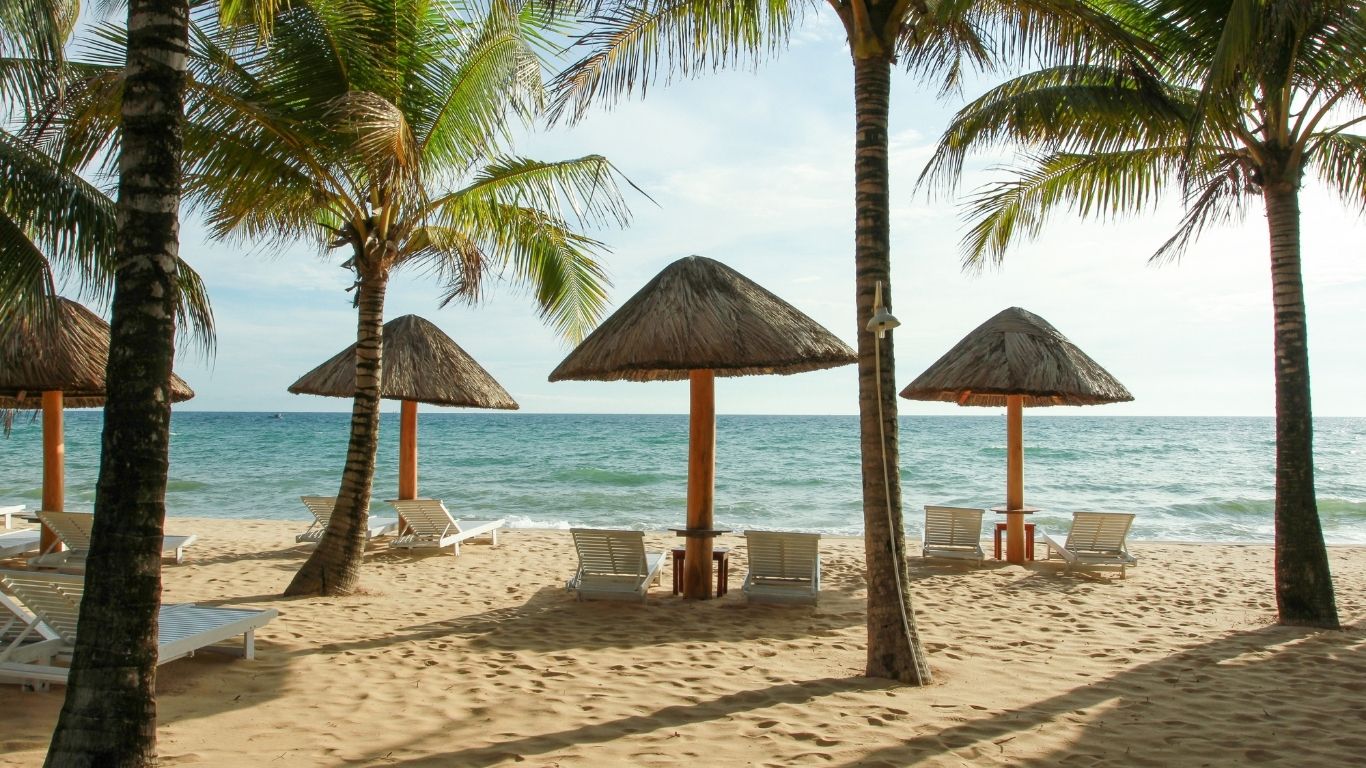 Spend a slow, sun-kissed day soaking in the natural beauty of Phú Quốc Island